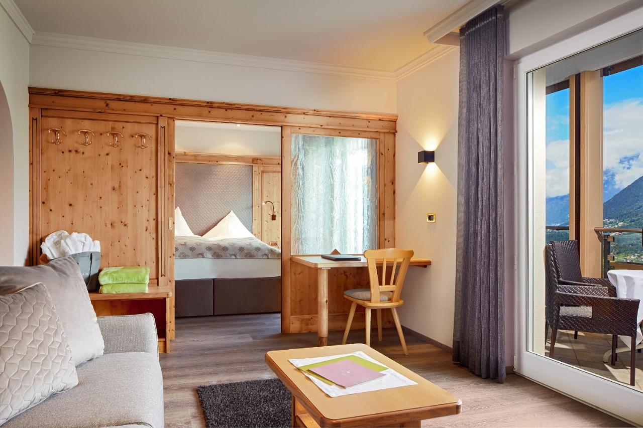 Hotel Das Sonnenparadies Schenna Bagian luar foto