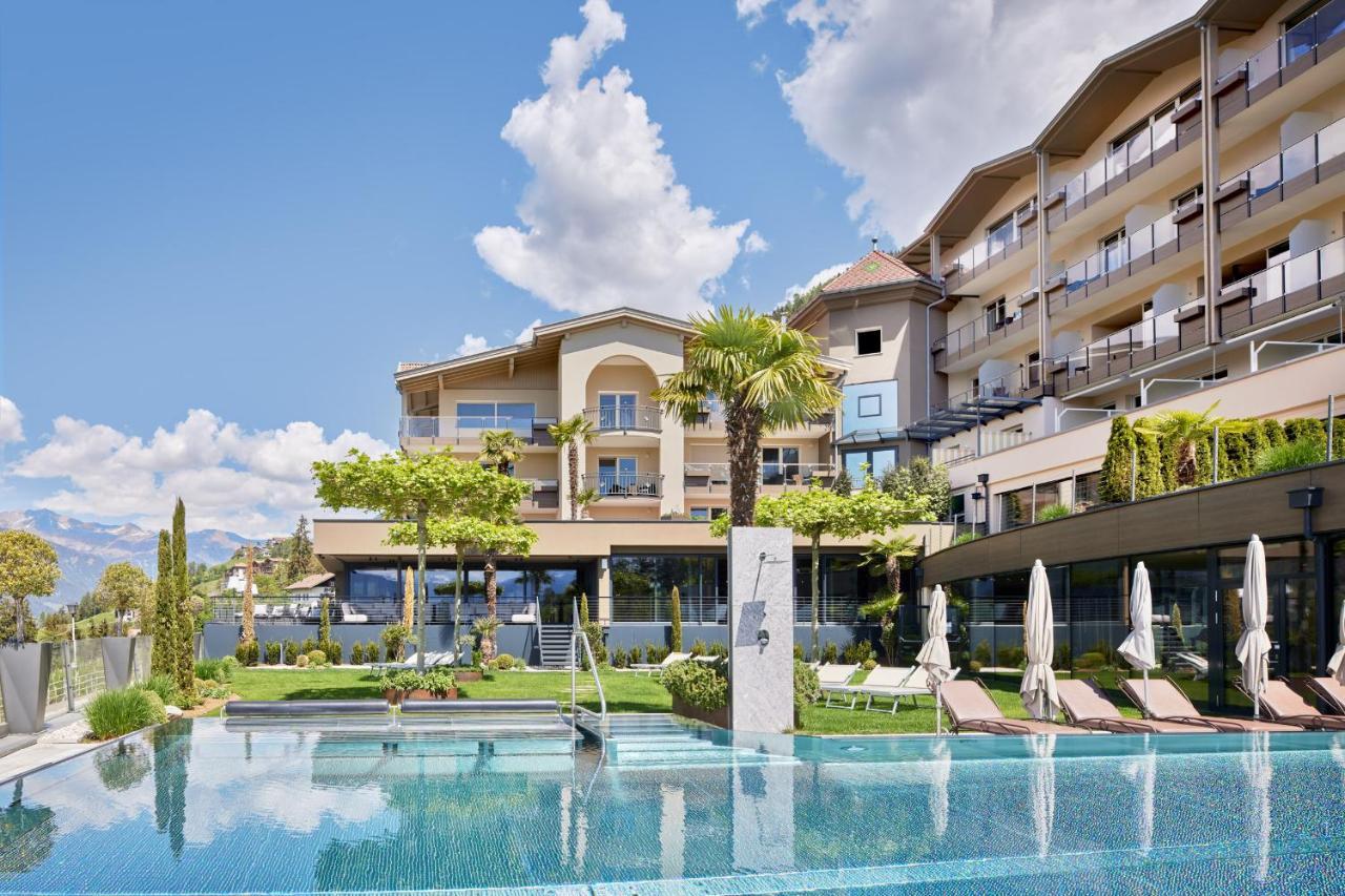 Hotel Das Sonnenparadies Schenna Bagian luar foto