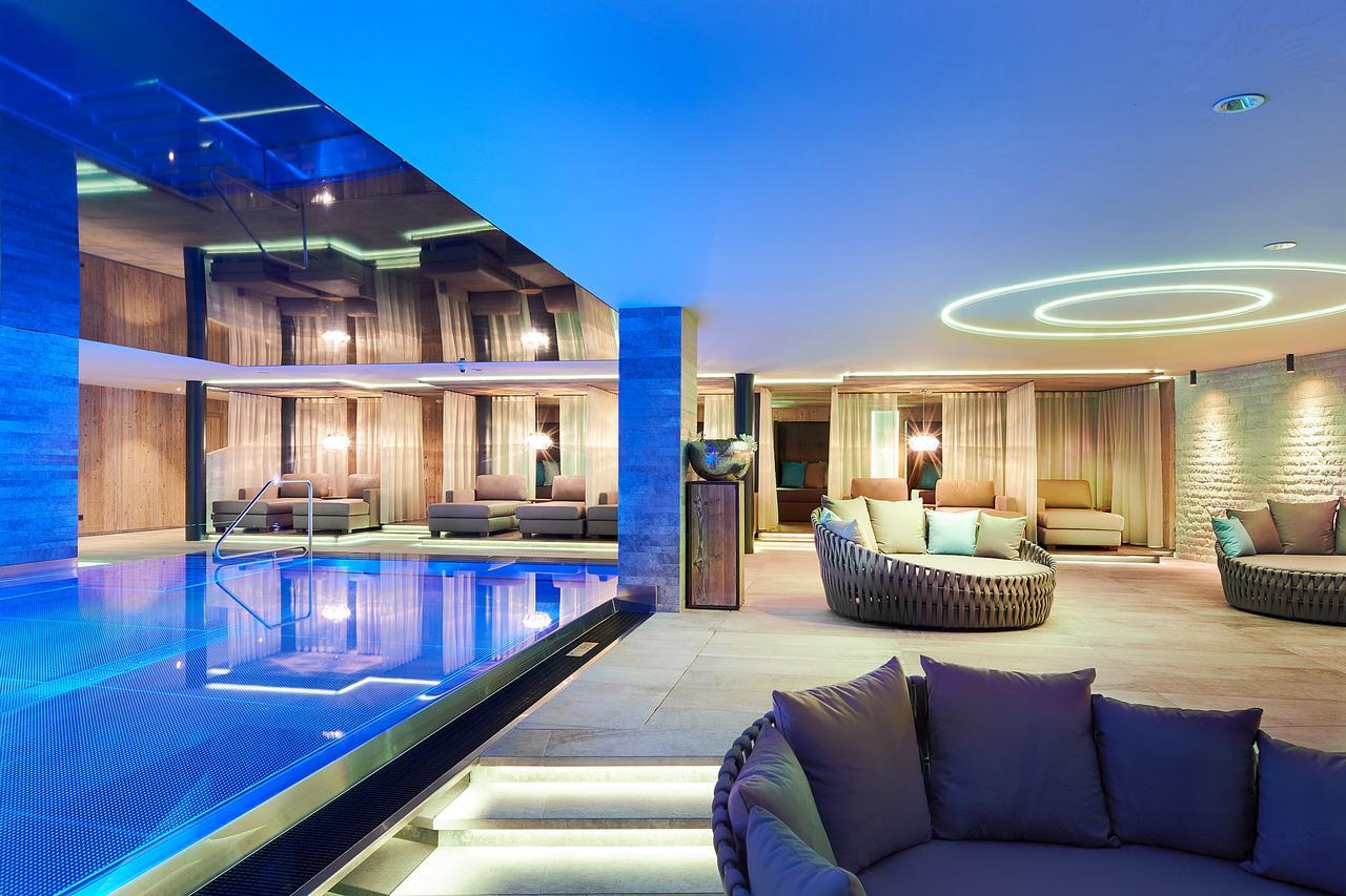 Hotel Das Sonnenparadies Schenna Bagian luar foto